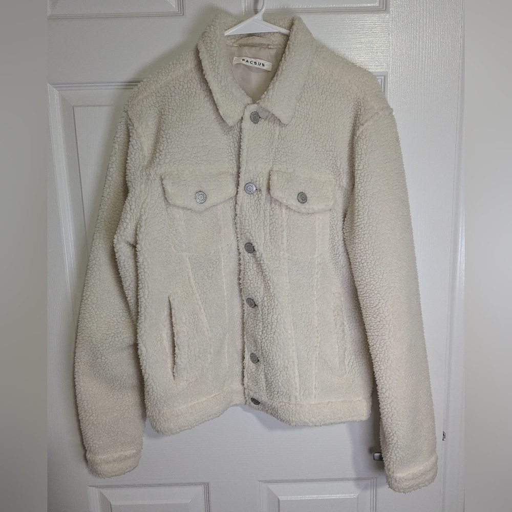 PacSun Cream Sherpa Jacket – Size M